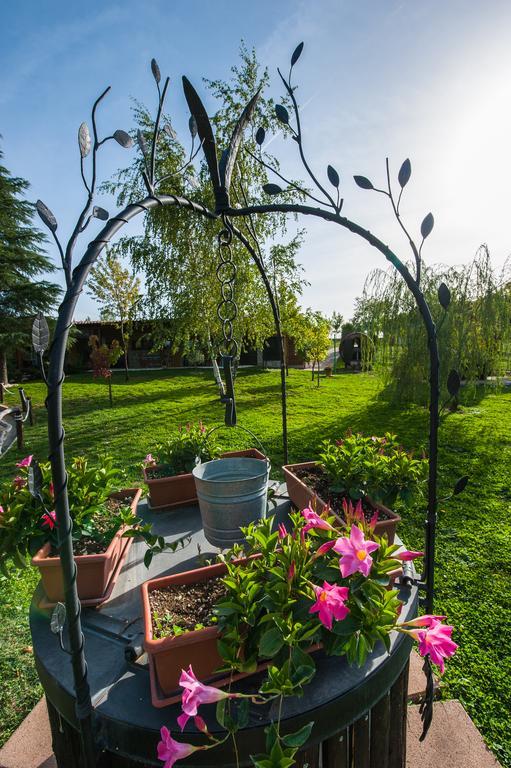 Agriturismo Quartuccio Oricola Exterior photo